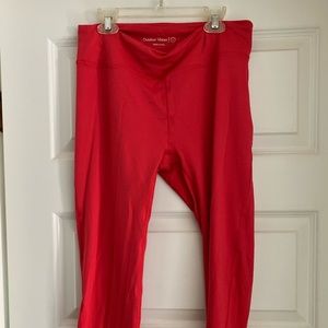 Outdoor voices 7/8 tech sweat scarlet L